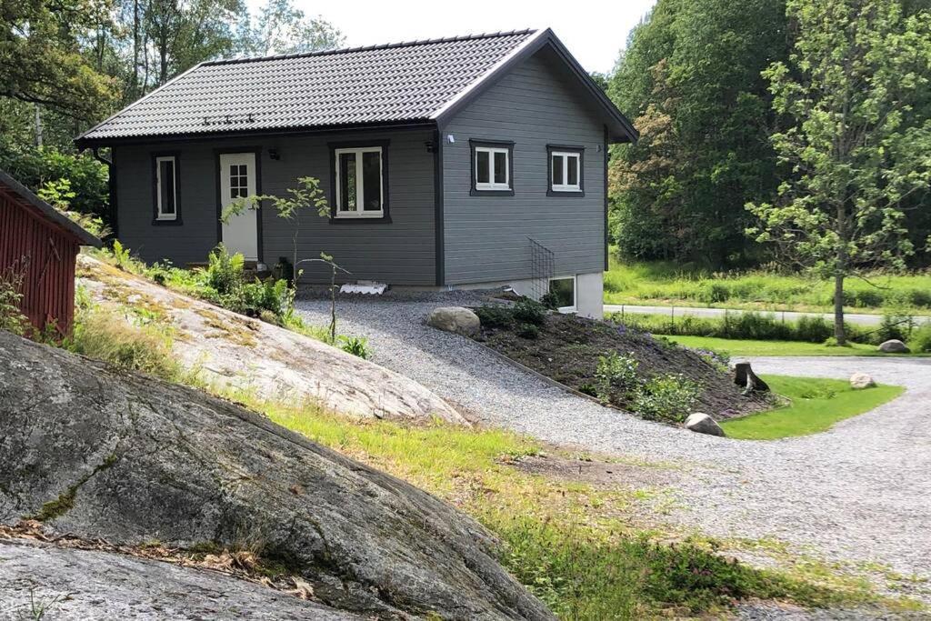 Cottage Perfect For Short Time Rent Gustavsberg Exteriör bild